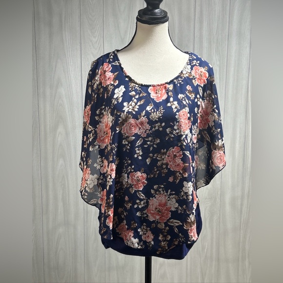 Love Delirious Maternity Blouse Navy With Floral Design Size XL - Picture 1 of 9